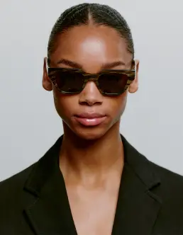 A. KJÆRBEDE KAWS SOLBRILLER - STRIPED HORN - ACCESSORIES