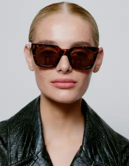 A. KJÆRBEDE NANCY SOLBRILLER - DEMI TORTOISE - ACCESSORIES